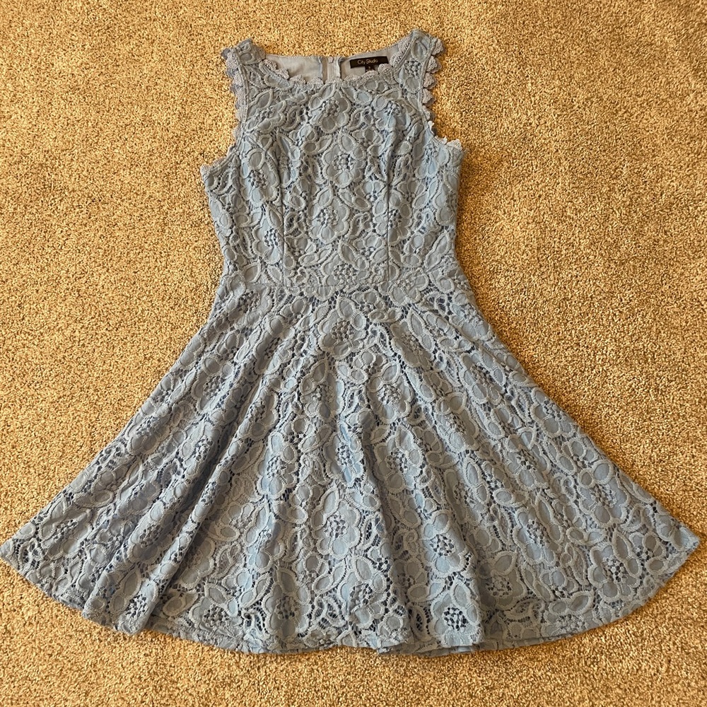 City Studio Size 3 Light Blue Floral Lace Dress